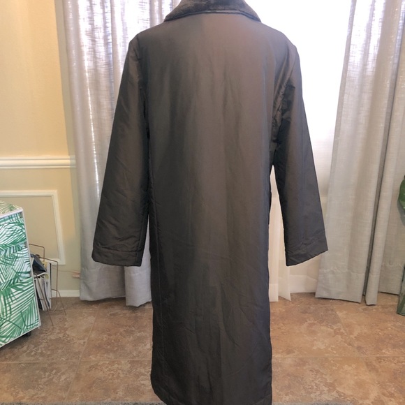 VINTAGE Frenchcoat Paris Iridescent with Faux Fur Collar Coat - Picture 10 of 12